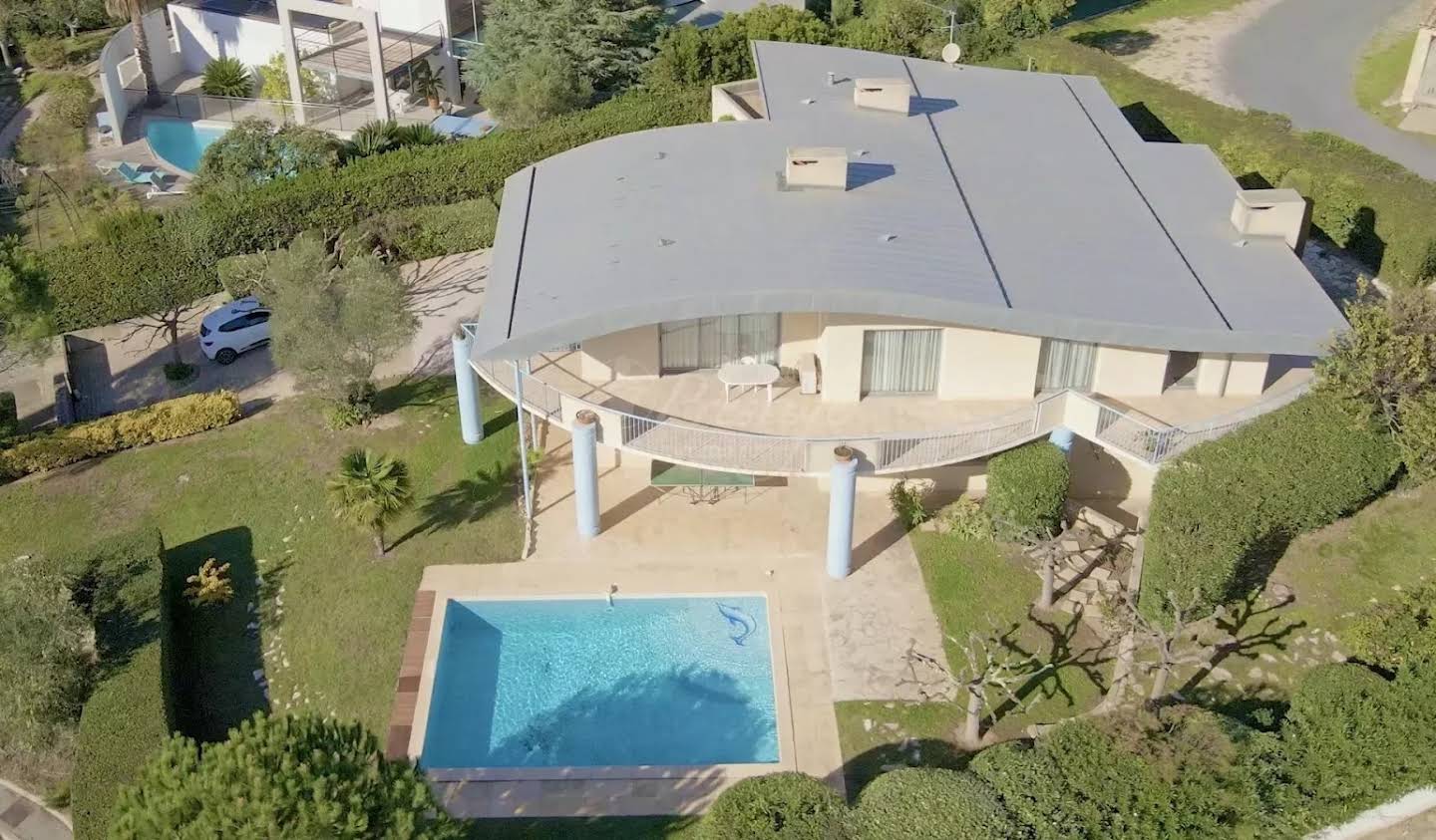 Villa with pool Montpellier