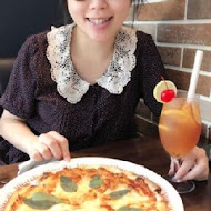 Alleycat's Pizza 巷貓餐廳