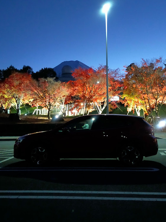 XVの写活の秋・紅葉・キャンプ・山梨県・富士山と愛車に関するカスタム事例の投稿画像5枚目