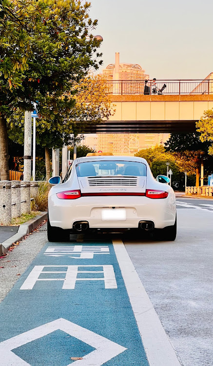 911 クーペのPorsche・911・997・12月もよろしくお願いします・愛車との思い出に関するカスタム事例の投稿画像3枚目