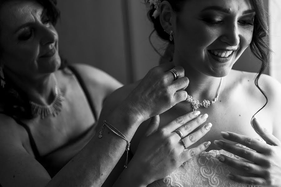 結婚式の写真家Alessio Marotta (alessiomarotta)。3月22日の写真