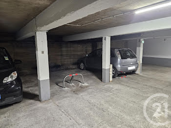 parking à Paris 11ème (75)