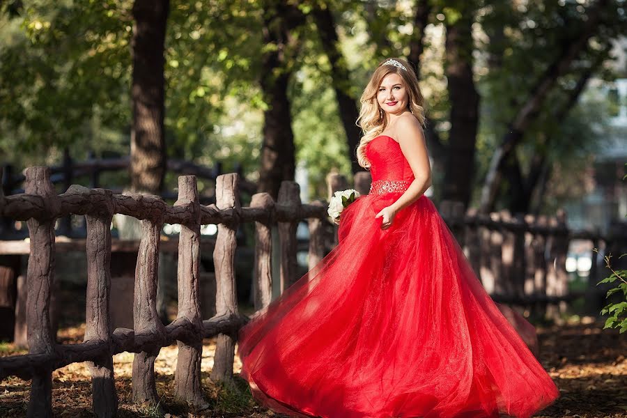 結婚式の写真家Tatyana Sarycheva (sarychevatatiana)。2016 11月21日の写真