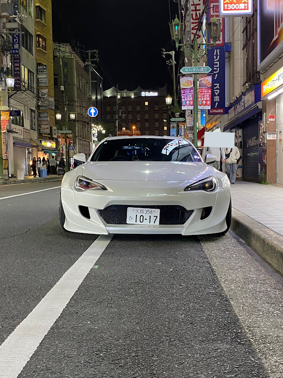 86のPANDEM・Rocket Bunny・86BRZ乗りと繋がりたいに関するカスタム事例の投稿画像3枚目