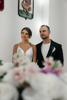 Fotógrafo de casamento Bulat Mifteev (mifteev). Foto de 17 de outubro 2023