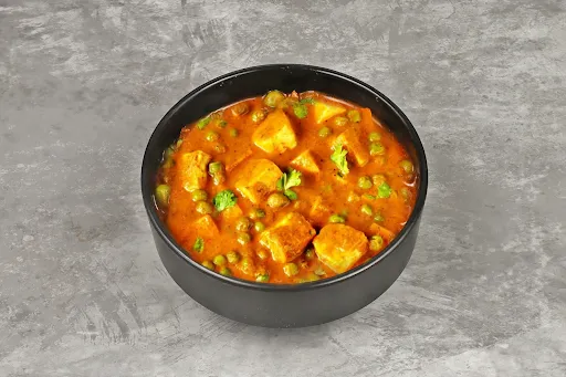 Matar Paneer