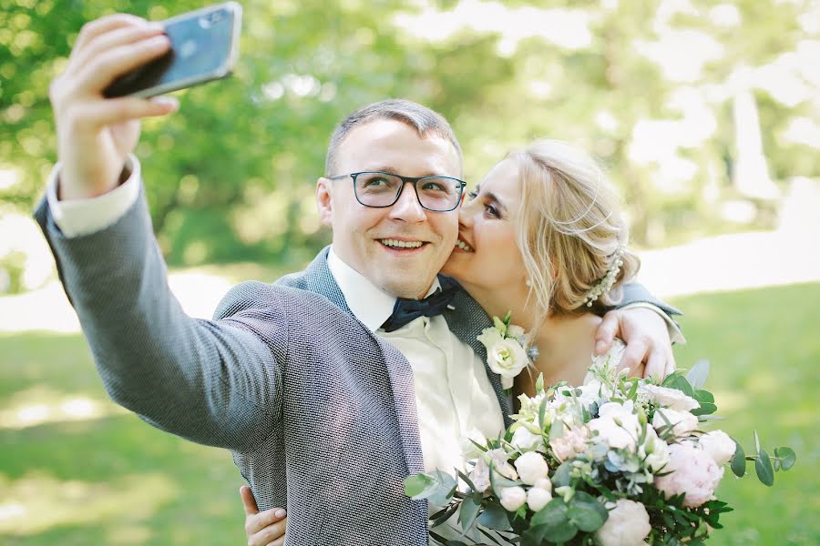 Wedding photographer Ekaterina Buneeva (ekaterinabuneeva). Photo of 6 August 2018