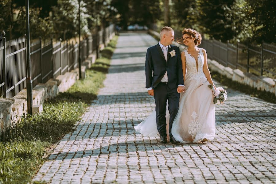 Fotógrafo de casamento Florin Moldovan (florinmoldovan). Foto de 5 de julho 2019