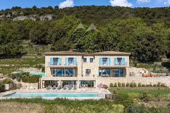 villa à Tourrettes-sur-Loup (06)