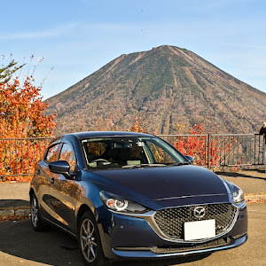 MAZDA2 DJLFS