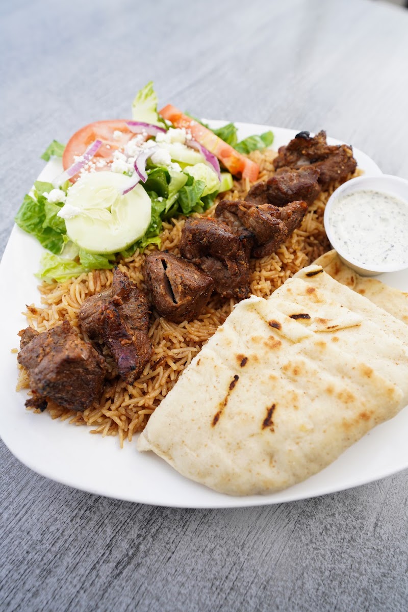 Lamb over rice *Pita is not GF*