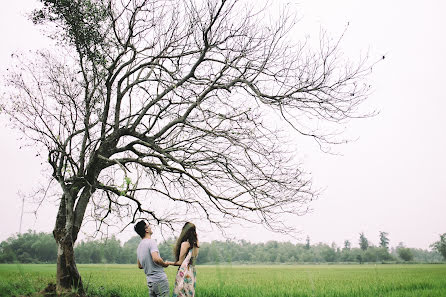 Fotógrafo de casamento Trung Dinh (ruxatphotography). Foto de 5 de abril 2022