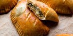 Cheesy Spinach Hot Pockets was pinched from <a href="http://www.delish.com/cooking/recipe-ideas/recipes/a52789/cheesy-spinach-hot-pockets-recipe/" target="_blank">www.delish.com.</a>