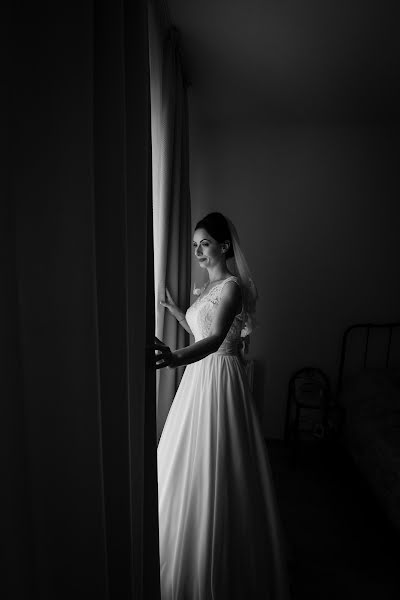 Fotografo di matrimoni Marin Popescu (marinpopescu). Foto del 25 marzo 2019