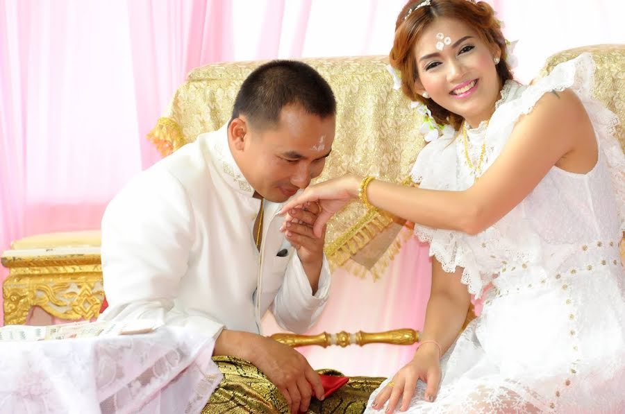 Photographe de mariage Prachuap Chuchawna (pakbaeawisidi). Photo du 8 septembre 2020