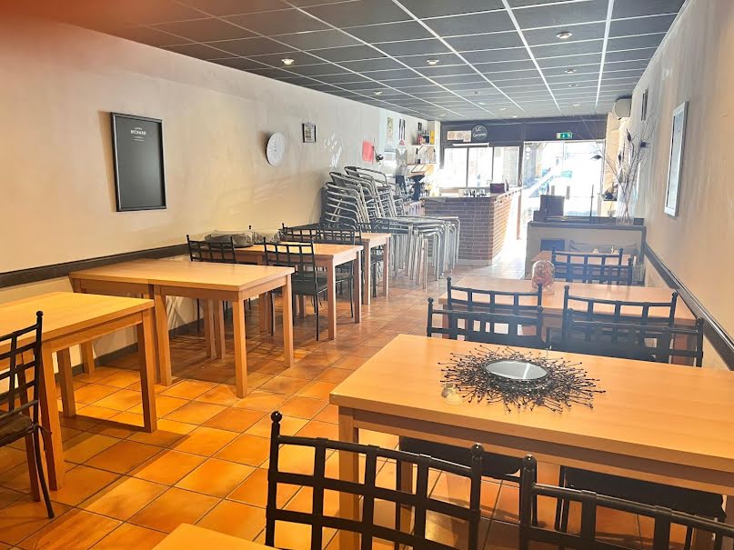 Vente locaux professionnels 7 pièces 130 m² à Grenade (31330), 315 000 €