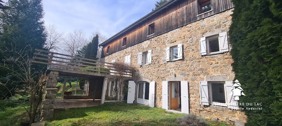 Vente maison 13 pièces 268 m² à Rochepaule (07320), 230 000 €