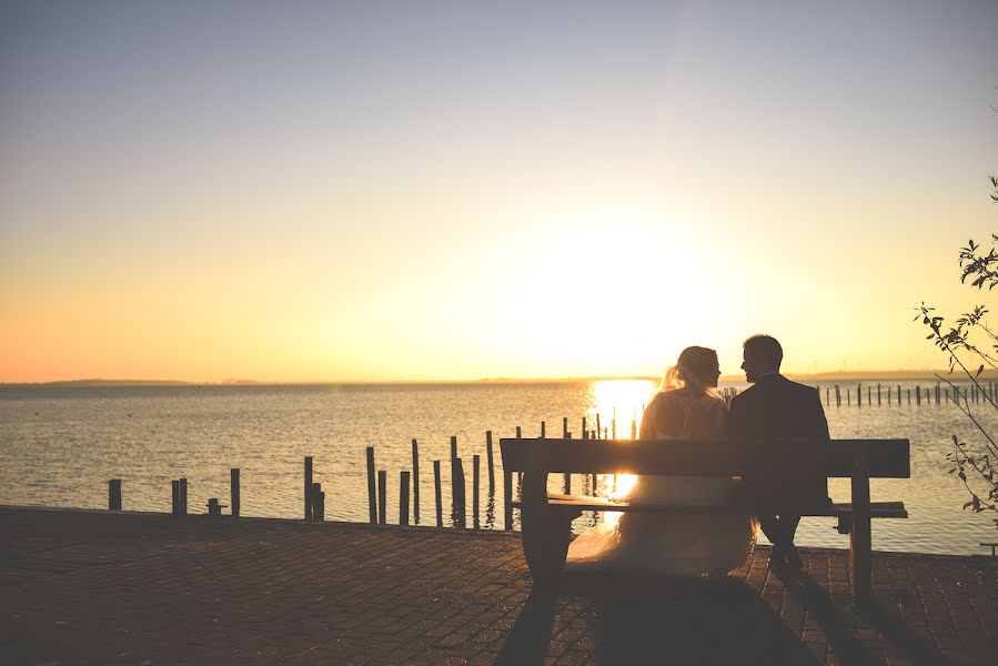 Fotografo di matrimoni Bastian Lenhard (bastianlenhard). Foto del 6 aprile 2019