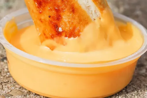 Cheesy Dip