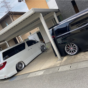 アルファード