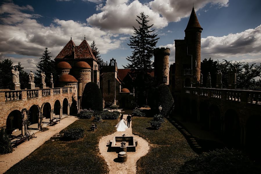 Fotografo di matrimoni Slagian Peiovici (slagi). Foto del 25 luglio 2019