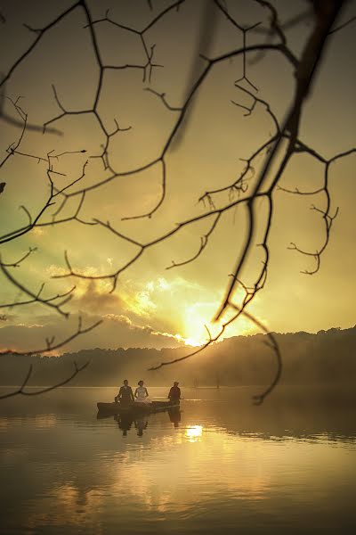 Bryllupsfotograf Oka Dharmawan (dharmawan). Bilde av 29 august 2016