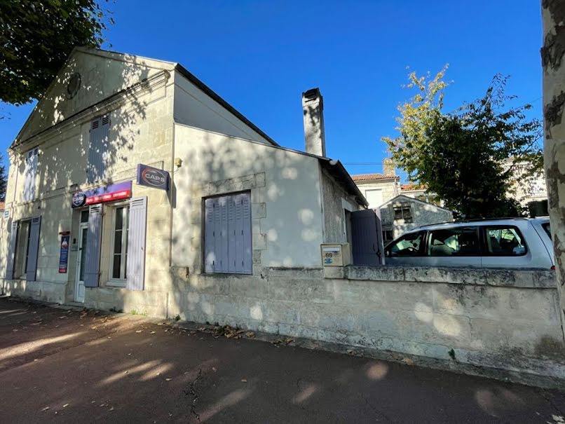 Vente maison 4 pièces 100 m² à Saintes (17100), 191 700 €