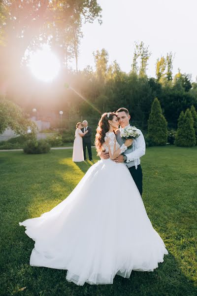 Fotografo di matrimoni Mikola Gel (gelymike). Foto del 17 settembre 2021