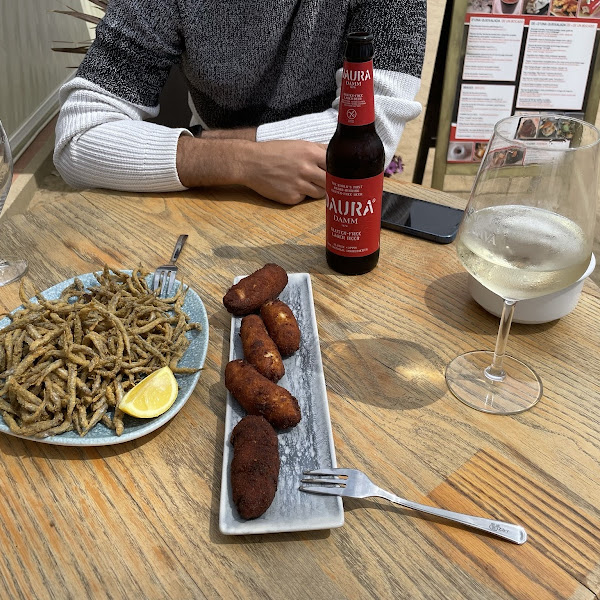 Sonsos (little fish typical from Blanes) and chicken croquetas. Gluten free beer