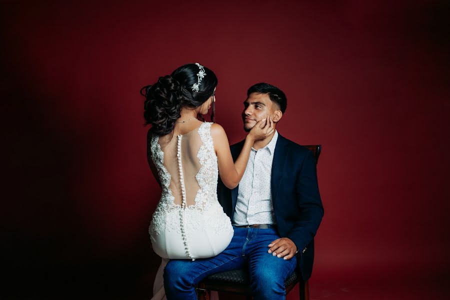 Wedding photographer Luis Meza (luismeza). Photo of 27 September 2021