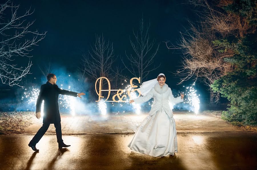 Fotografo di matrimoni Denis Donskoy (donwed). Foto del 11 gennaio 2016