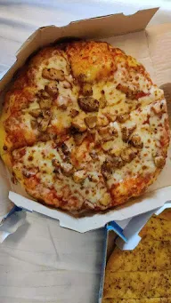 Domino's Pizza photo 2