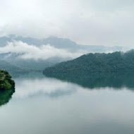 大溪湖畔景觀咖啡廳