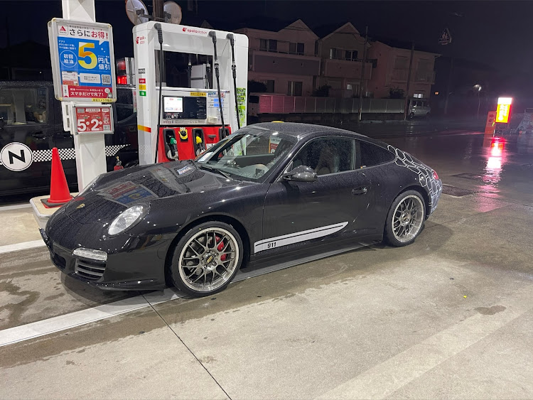 911 クーペのホイール交換・BBS RS-GT・車高調整・ホイール面出しに関するカスタム事例の投稿画像3枚目