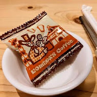 客美多咖啡 Komeda‘s Coffee(新莊宏匯店)