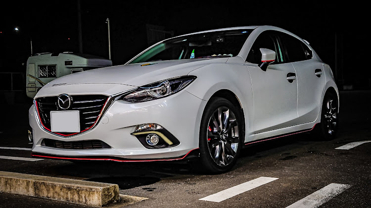 アクセラスポーツのMAZDA・アクセラ乗りと繋がりたい・アクセラ・アクセラスポーツに関するカスタム事例の投稿画像2枚目