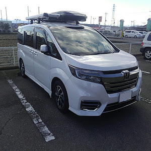 ステップワゴンスパーダ RP4