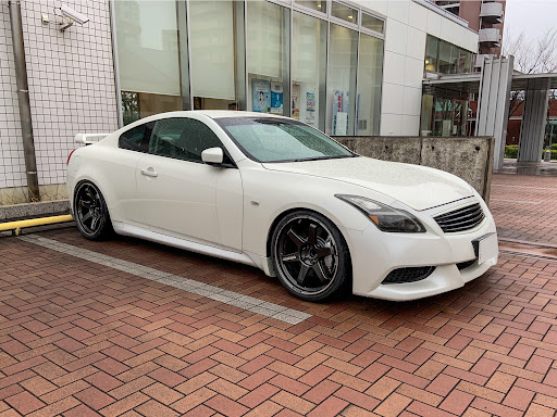 スカイラインクーペ Ckv36の車高調交換 車高アップ Tein 腰いわす ハミってる に関するカスタム メンテナンスの投稿画像 車 のカスタム情報はcartune