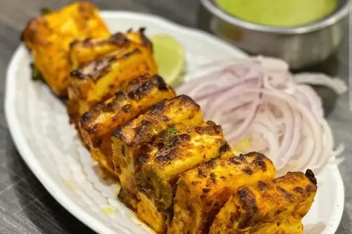 Paneer Malai Seekh Kebab [6 Pieces]