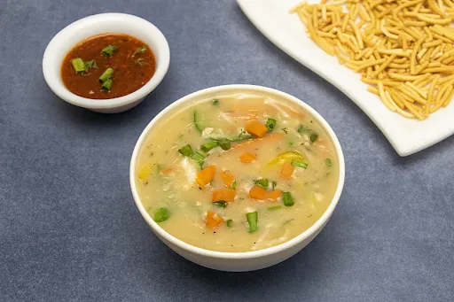 Veg Thukpa Soup