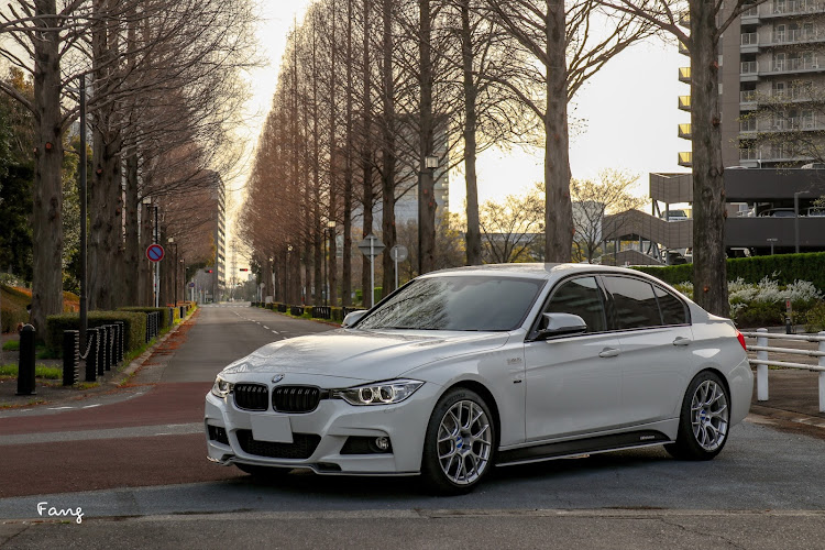3シリーズ セダンのBMW・BBS・discover＿ct・メタセコイア並木・斜め45度の美学♣️に関するカスタム事例の投稿画像5枚目