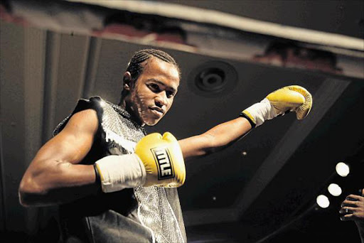 Aphiwe Mboyiya will callenge Filipino Castroverde for the junior world crown