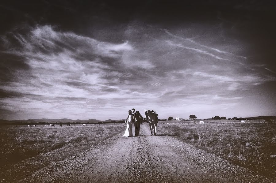 Photographe de mariage Toni Gudiel Gironda (tonigudiel). Photo du 3 novembre 2017