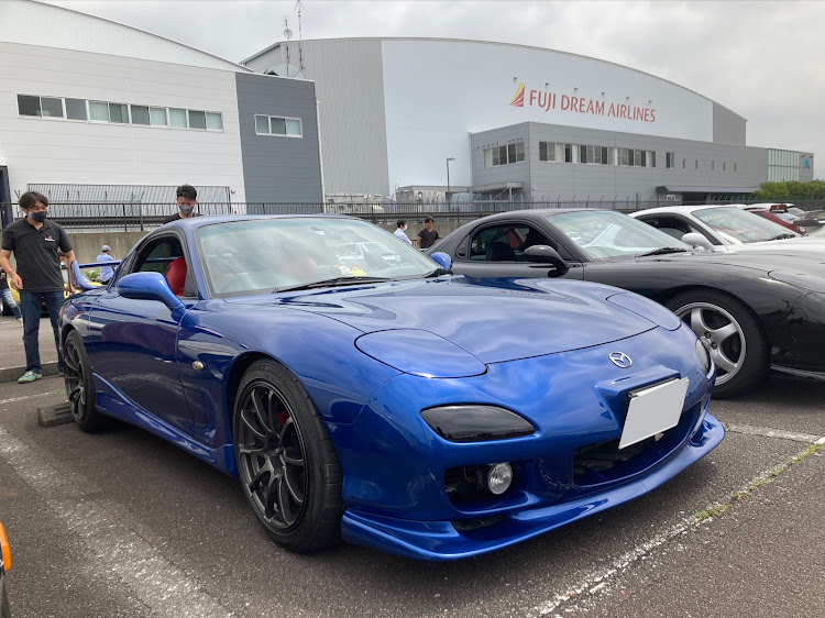 RX-7のSA22C サバンナRX-7・静岡空港ミーティング・フォロワーの皆さんいつもありがとうございます・梅雨の晴れ間・日本平パークウェイに関するカスタム事例の投稿画像11枚目