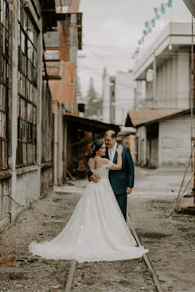 Fotógrafo de casamento Sammy Cifuentes (sammycifuentes). Foto de 13 de abril 2023