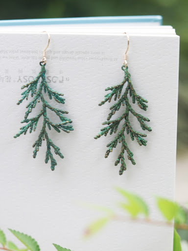 Title 4, Original Long Leaves Niche Designers Handmade ...