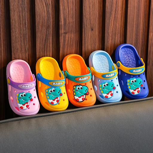 Title 9, Childrens Indoor Non-slip Toe-cap Slippers Saf...
