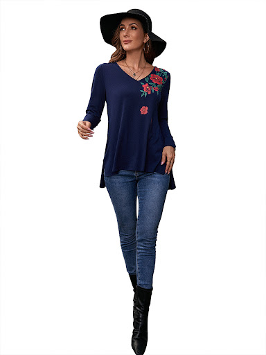 Title 16, Casual Loose Long Sleeve Printed V-Neck T-Shirt