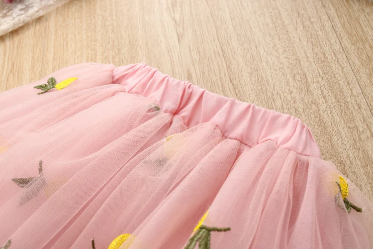 Title 7, Meisjes set met ananas T-shirt en geborduurde a...