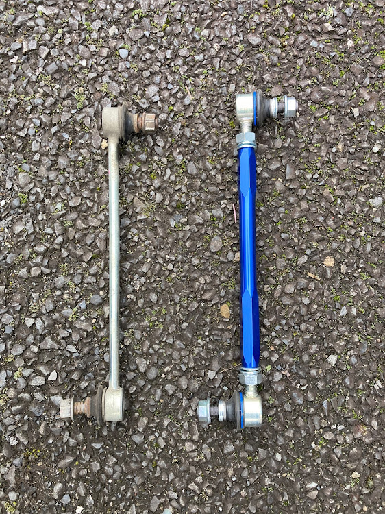 ノアのアルファチューンスタビリンク・DIYに関するカスタム事例の投稿画像1枚目